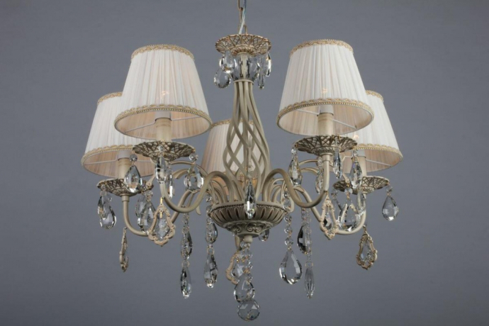 Подвесная люстра Omnilux Cremona OML-60803-05 