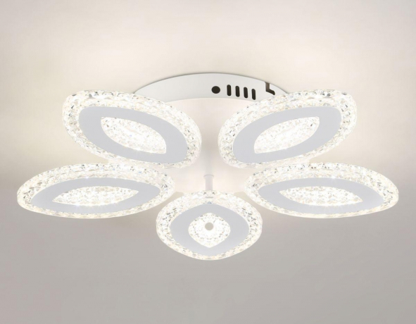 Потолочная диммируемая люстра с пультом ДУ Ambrella light Original FA4015 