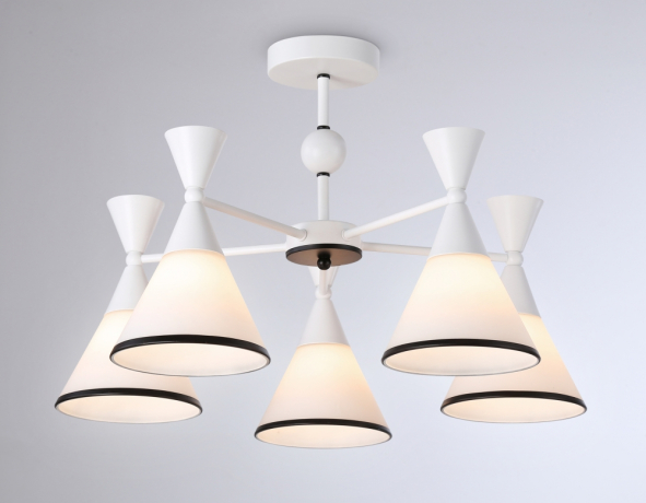 Люстра на штанге Ambrella light TRADITIONAL TR3165