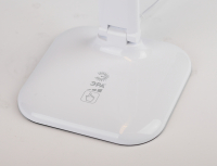 Настольная лампа ЭРА NLED-462-10W-W Б0031612