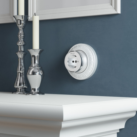 Розетка с заземлением Werkel Vintage (серебро матовый/хром) W5871054