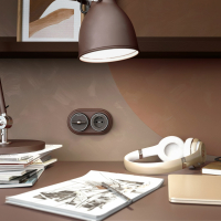 Розетка с заземлением (мокко матовый/хром) Vintage Werkel W5871052