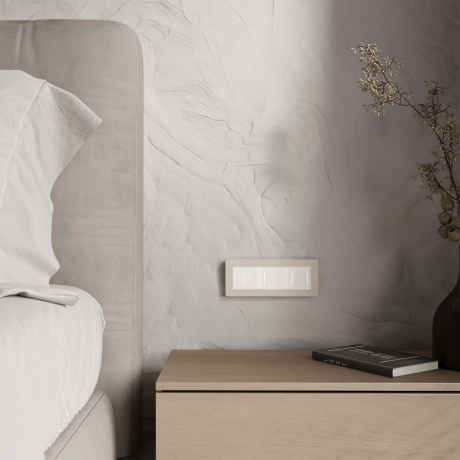 Рамка на 3 поста Werkel Split (айвори/белый, soft-touch) W0033066 