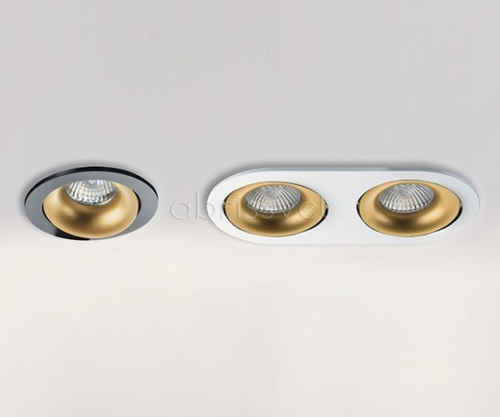 Светильник точечный с Led лампочками в комплекте Italline DE-200 white+Lamps 