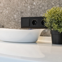 Рамка на 3  поста (черный) Werkel W0031808