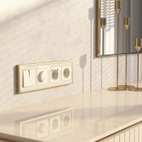 Рамка на 4 поста Werkel Baguette (айвори/латунь) W0042851