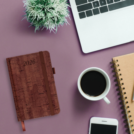 Нарушена упаковка!  <795272> Ежедневник датированный 2026 МАЛЫЙ ФОРМАТ 100х150 мм, А6, BRAUBERG "Wood", под кожу, коричневый, 117263