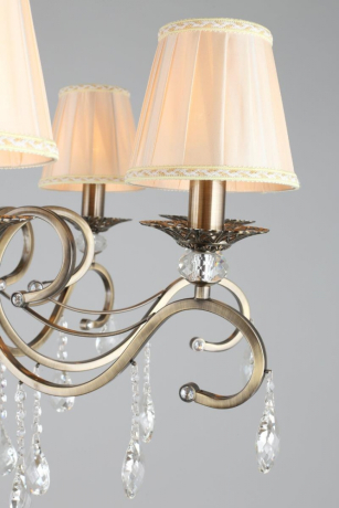 Подвесная люстра Omnilux Mezzano OML-79113-08 