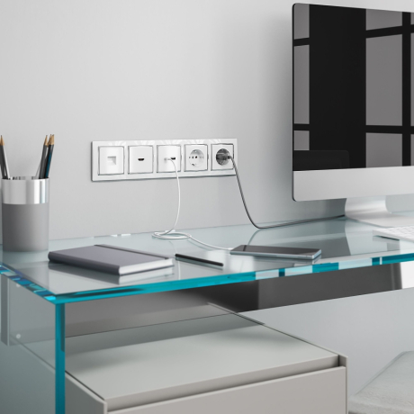 Рамка на 5 постов (белый/хром) Werkel W0051901