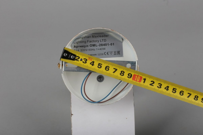 OML-28401-01 Бра Omnilux Ugento 