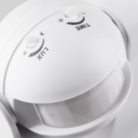 Инфракрасный датчик движения 12m 1,8-2,5m 1200W IP44 180° Elektrostandard SNS-M-08 белый (a034065)